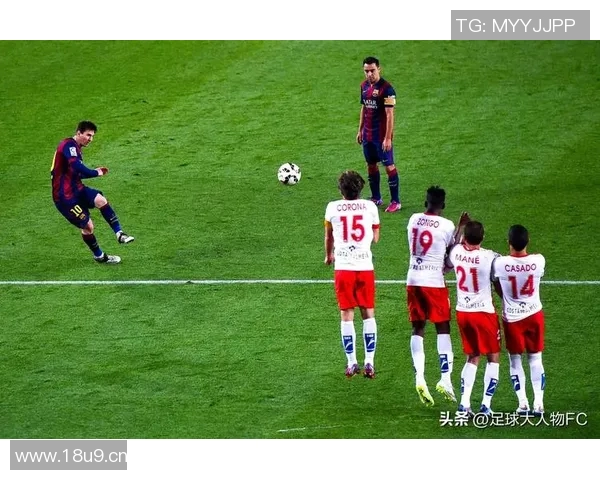 武汉足球队团队协作引发热议球迷对战术配合和球员默契提出不同看法 武汉足球队团队协作引发热议球迷对战术配合和球员默契提出不同看法